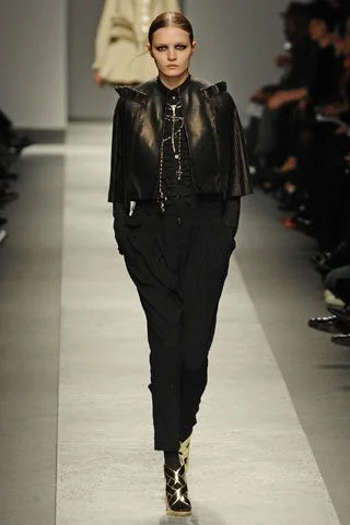 Look 32